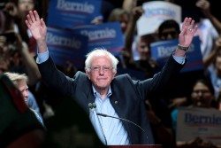 1200px-Bernie_Sanders_by_Gage_Skidmore Bernie Sanders